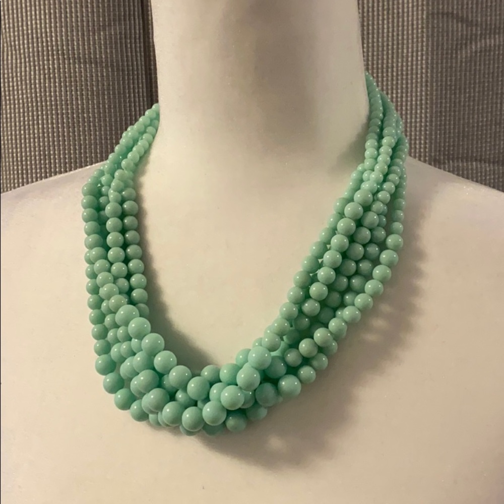 Teal beaded fashion necklace